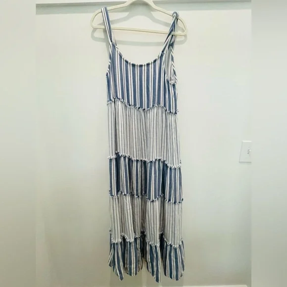 Fun, Flowy, Summer Dress by New Directions XL - Picture 3 of 9